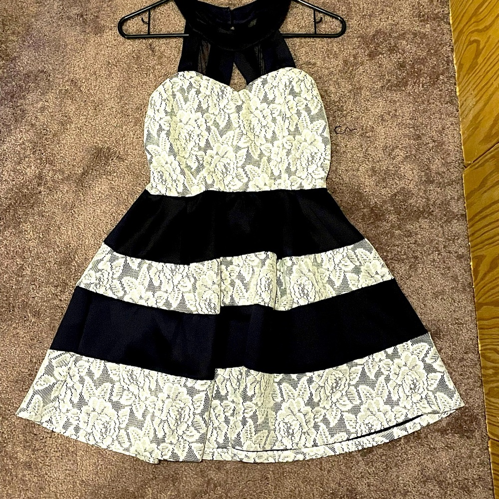 Dresses / summer and classy